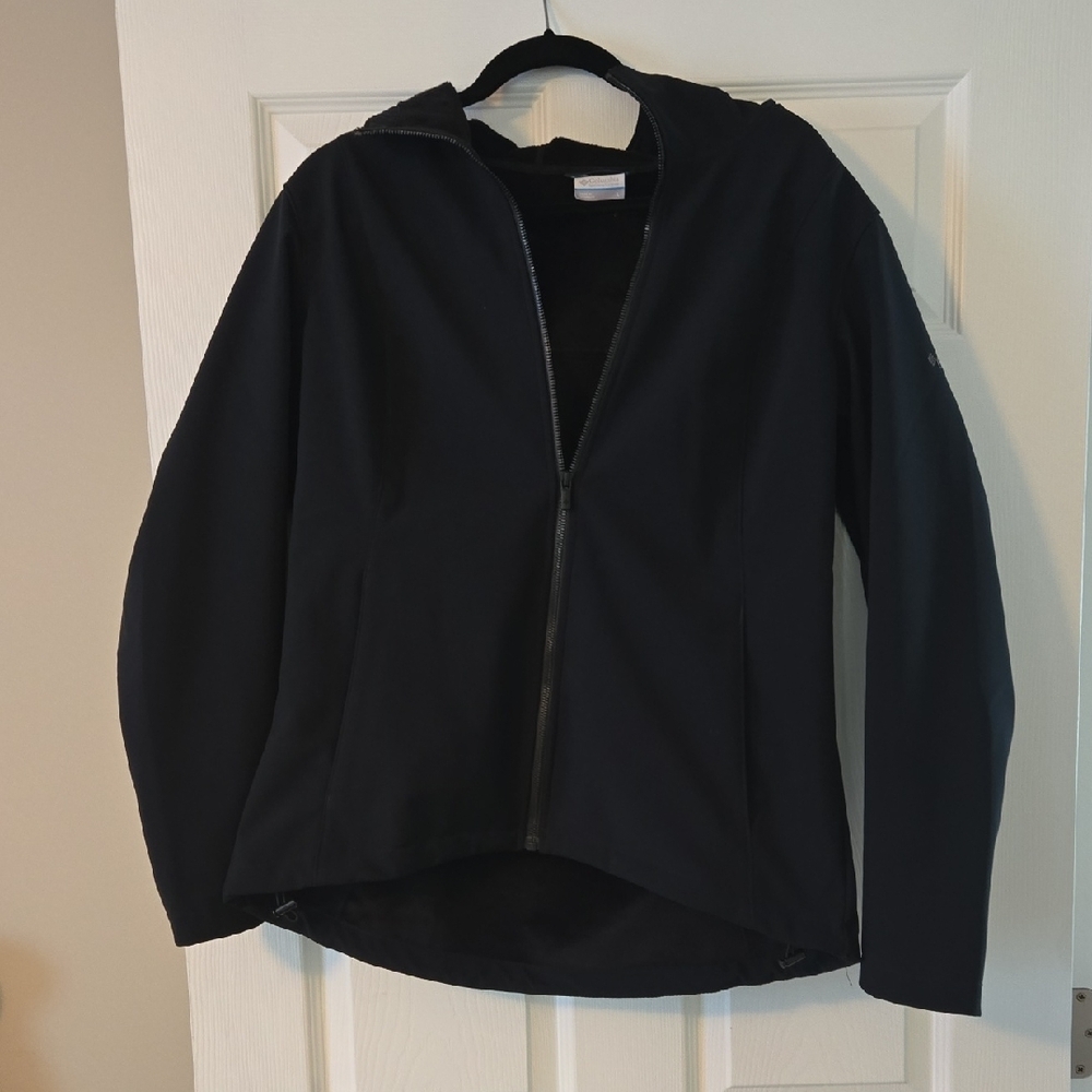 Columbia Black Hooded Jacket - Picture 2 of 4